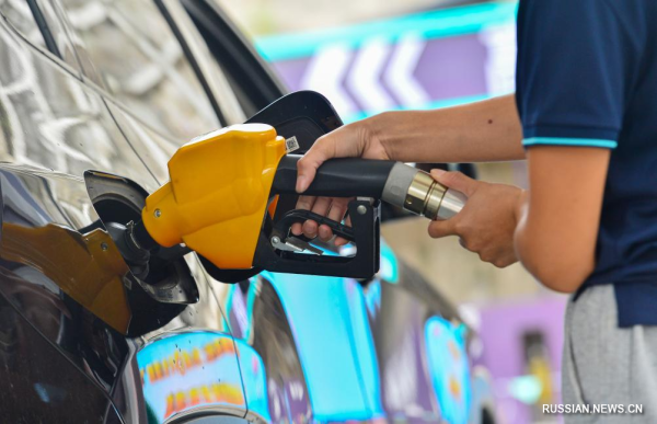 В Китае вновь повысились цены на бензин и дизельное топливо
                                 
                                    В Китае вновь повысились цены на бензин и дизельное топливо