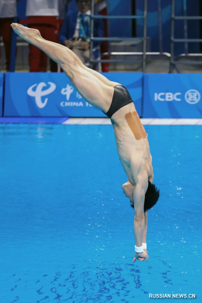 
                                    /Чэндуская Универсиада/ Китайские спортсмены победили в финале командных смешанных соревнований по прыжкам в воду
                                