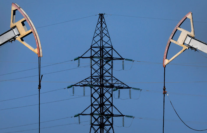 Цены на нефть перешли к росту после снижения ставки ФРС Цены на нефть перешли к росту после снижения ставки ФРС