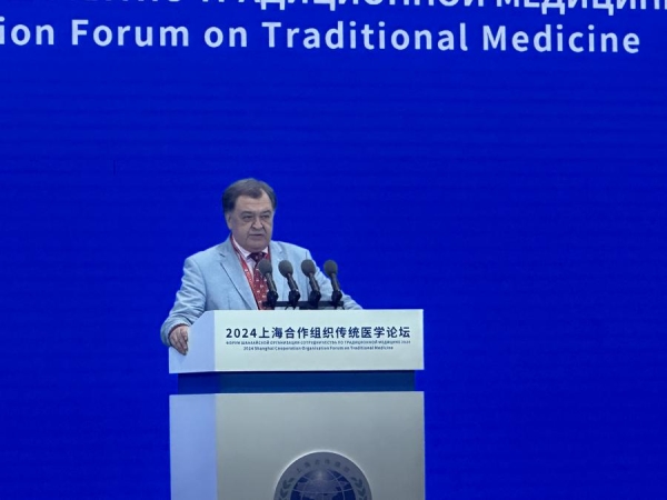 
                                    У России и Китая большие перспективы для сотрудничества в области традиционной китайской медицины - председатель Российского детского фонда
                                