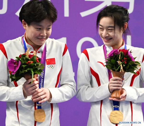 Китай завоевал еще два золота в прыжках в воду на Азиаде в Ханчжоу
Китай завоевал еще два золота в прыжках в воду на Азиаде в Ханчжоу