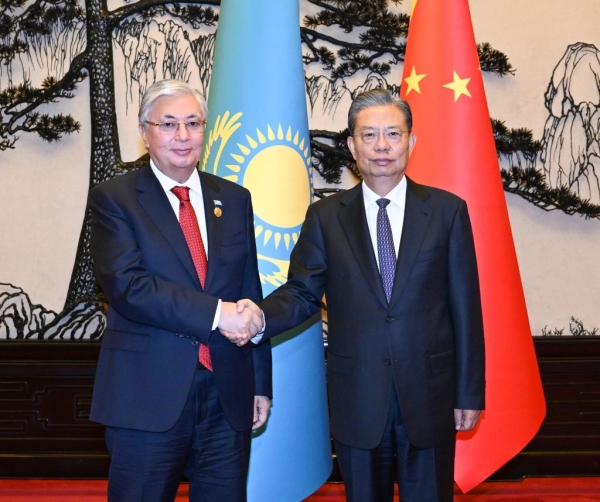 Председатель ПК ВСНП встретился с высокопоставленными иностранными гостями
                                 
                                     Председатель ПК ВСНП встретился с высокопоставленными иностранными гостями