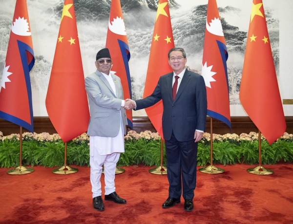 Премьер Госсовета КНР провел переговоры с премьер-министром Непала
Премьер Госсовета КНР провел переговоры с премьер-министром Непала