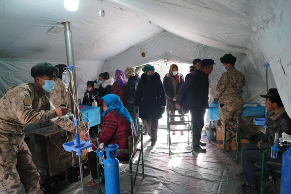 В китайской провинции Ганьсу 784 человека оказались в госпиталях после землетрясения
В китайской провинции Ганьсу 784 человека оказались в госпиталях после землетрясения