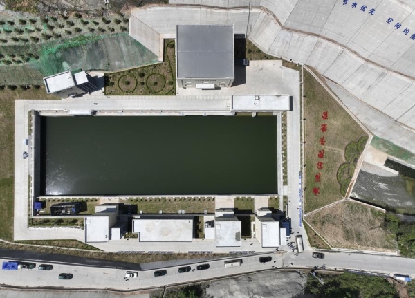 Проект переброски воды соединил притоки двух крупнейших рек Китая
Проект переброски воды соединил притоки двух крупнейших рек Китая