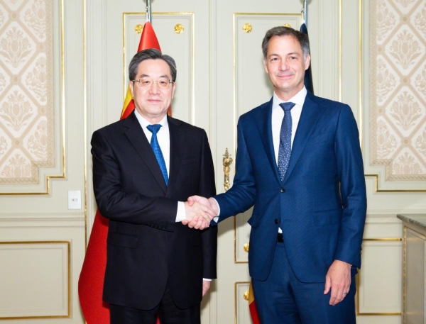 
                                    Лидеры Китая и Бельгии обсудили развитие двусторонних отношений
                                