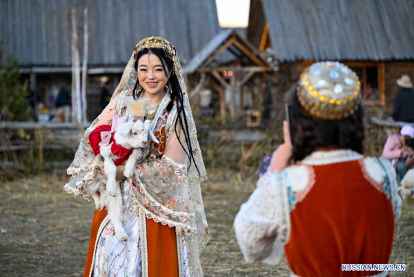 
                                    Туристический бум в синьцзянском округе Алтай
                                