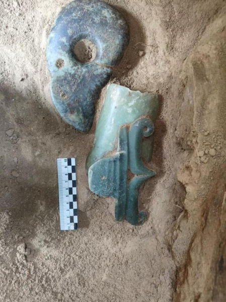 
                                    Самый большой нефритовый дракон культуры Хуншань найден на севере Китая
                                