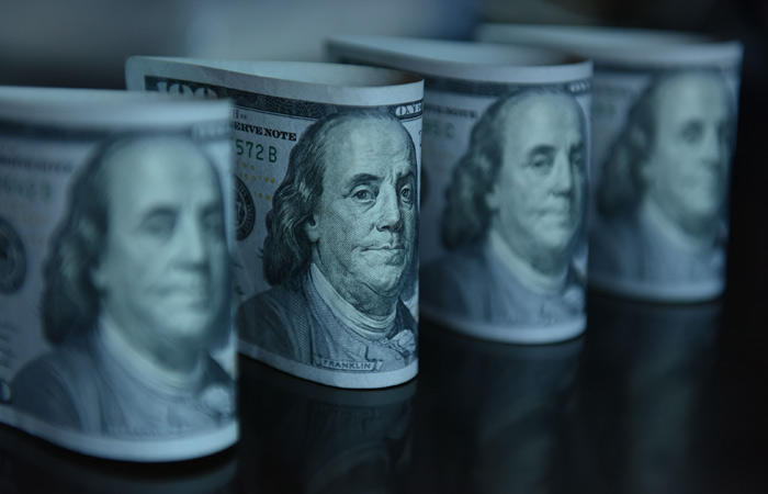 Дивиденды крупнейших компаний мира достигли рекордных $1,66 трлн в 2023 году Дивиденды крупнейших компаний мира достигли рекордных $1,66 трлн в 2023 году