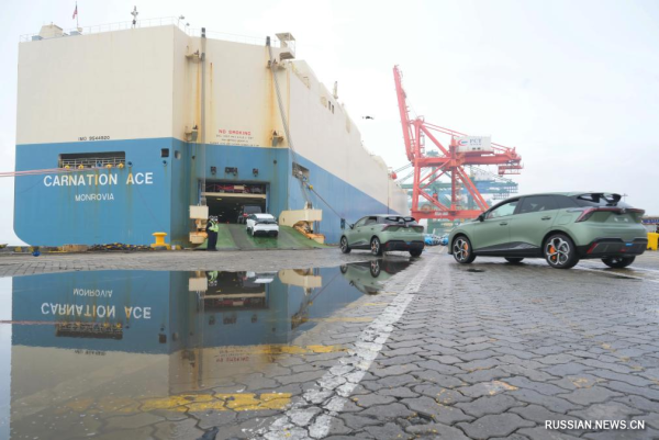 
                                    Провинция Фуцзянь использует морские порты для экспорта автомобилей
                                