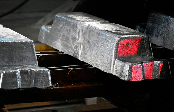 Цены на алюминий превысили $3400 за тонну впервые с апреля 2022 года