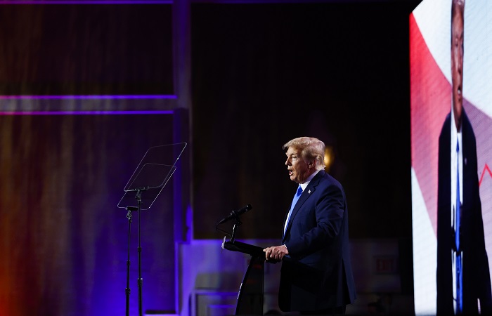 Трамп обещает в случае прихода к власти радикально снизить цены на энергоресурсы Трамп обещает в случае прихода к власти радикально снизить цены на энергоресурсы