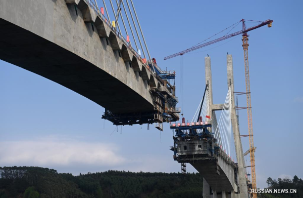 
                                    Интенсивно идет строительство высокоскоростной железной дороги в ГЧАР
                                