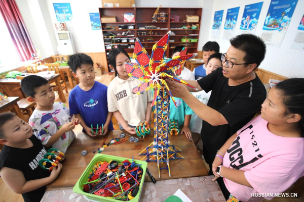 
                                    Во время летних каникул проводятся различные мероприятия для детей
                                