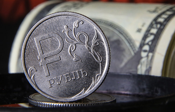 Рубль по итогам торгов среды слегка подешевел к бивалютной корзине Рубль по итогам торгов среды слегка подешевел к бивалютной корзине