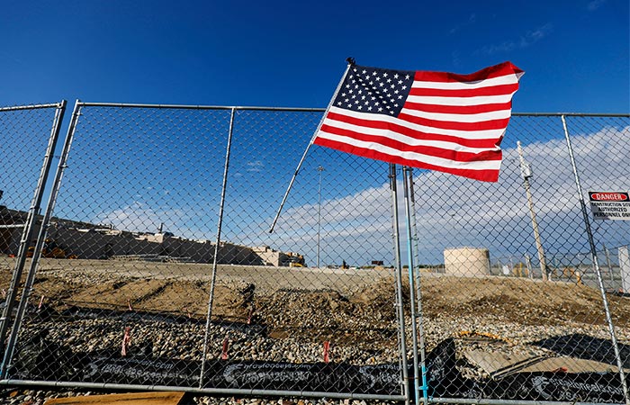 США с 7 августа вводят пошлины для 68 стран и Евросоюза США с 7 августа вводят пошлины для 68 стран и Евросоюза