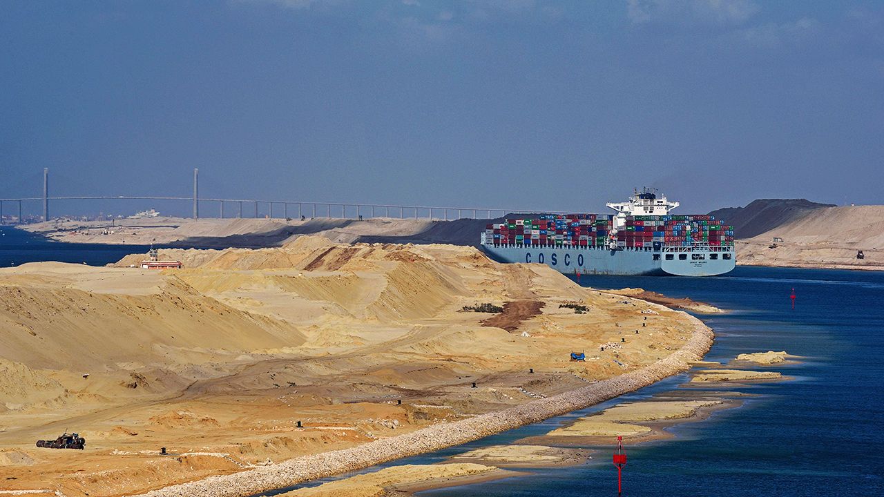 A Cosco containership navigating the Suez Canal in 2015